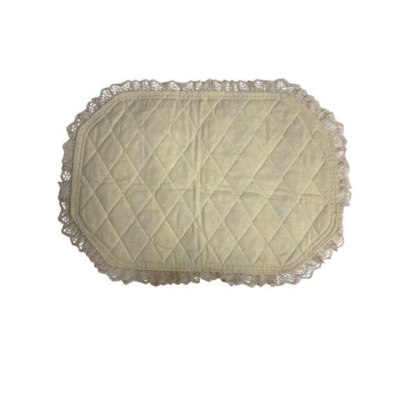 Vintage Floral Quilted Placemats Set Of 3 With Lace Trim - Picture 2 of 3